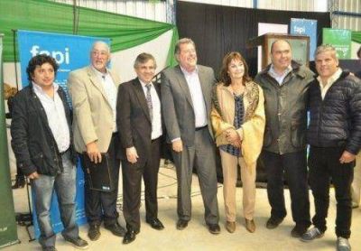 Se desarroll� en Chivilcoy el Primer Encuentro de Parques Industriales: estuvo Elustondo