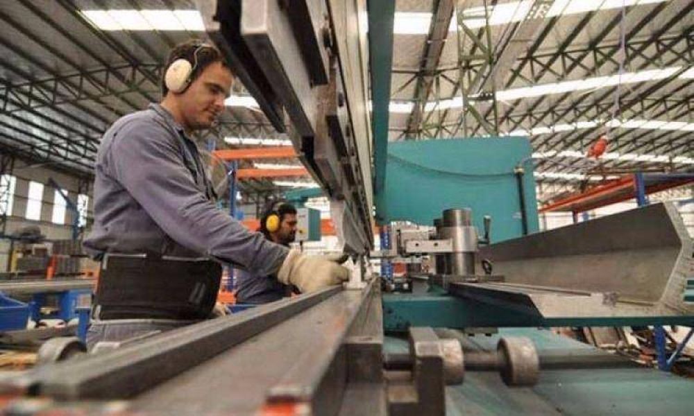 Alarma en la industria bonaerense por mix de crecimiento negativo y alta inflaci�n