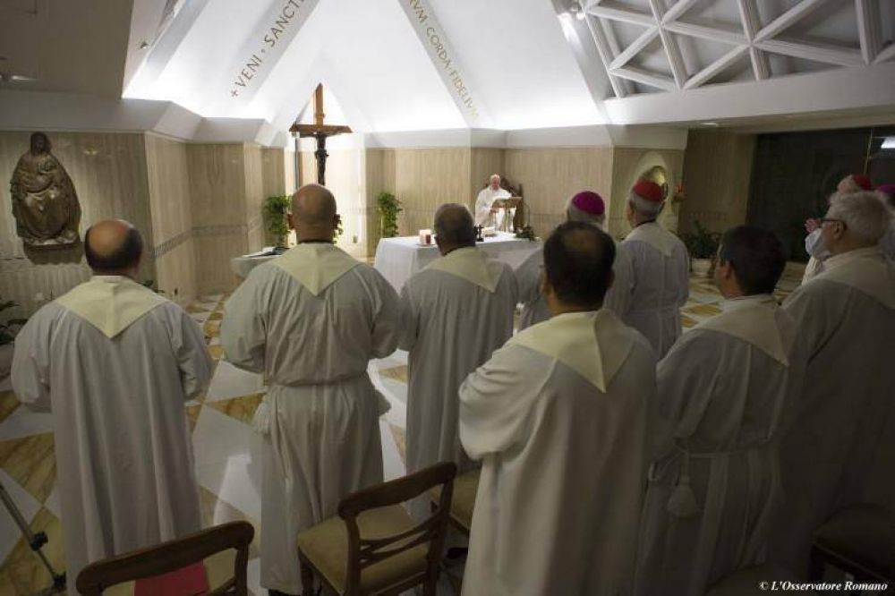 El Papa en Sta. Marta: La docilidad al Espritu es fuente de alegra