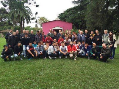 Obispos siguen ejemplo de misericordia del Papa Francisco en Argentina