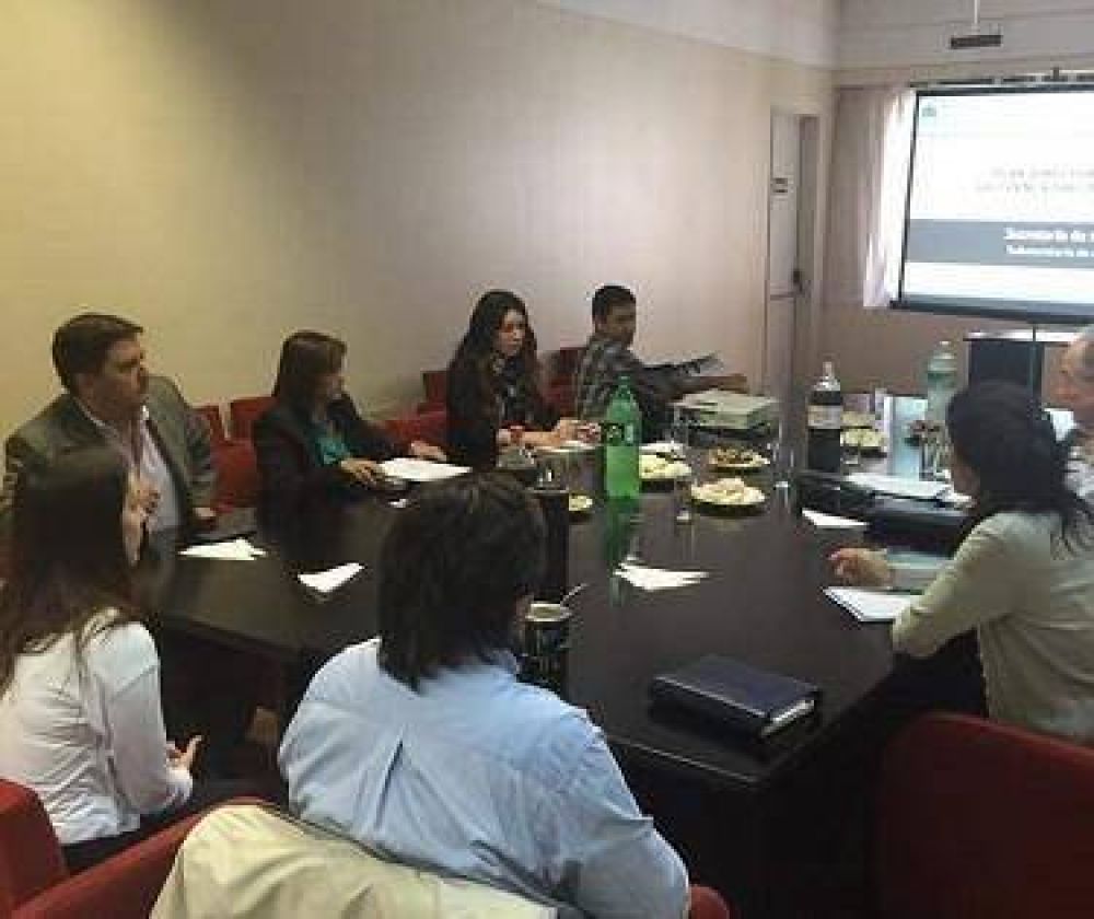 La Ing. Norma Fuentes asisti� a la presentaci�n del Plan Director de Obras H�dricas de la Cuenca Sal� � Dulce
