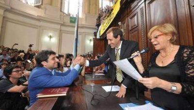 Fernando Ponce contra Saintout, Castagneto y Cara