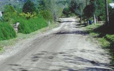 Schiaretti asfaltar� la ruta provincial que comunica a Tanti con Cabalango