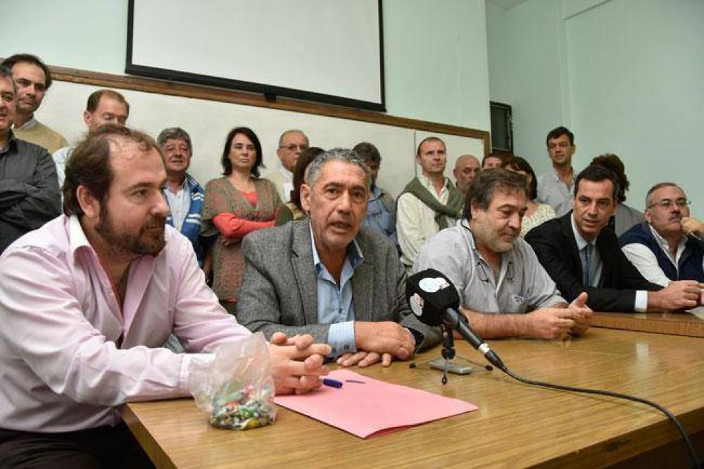 Presentaron lista opositora en las elecciones de la UNLPam