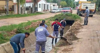 Trabajos de desobstrucci�n y bombeo en Colastin� Norte