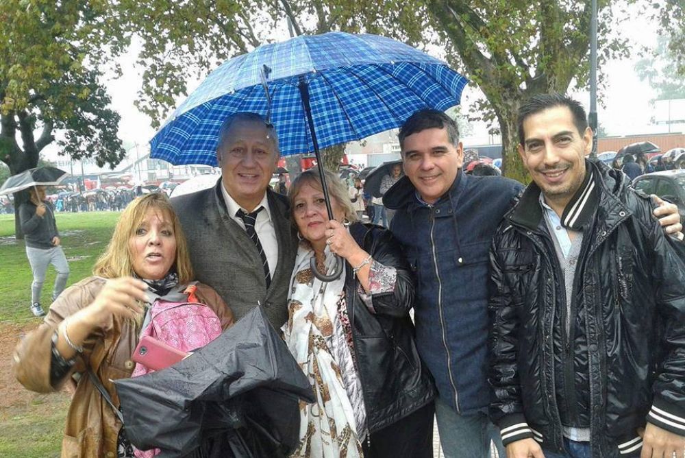 Prince particip de la marcha en apoyo a CFK