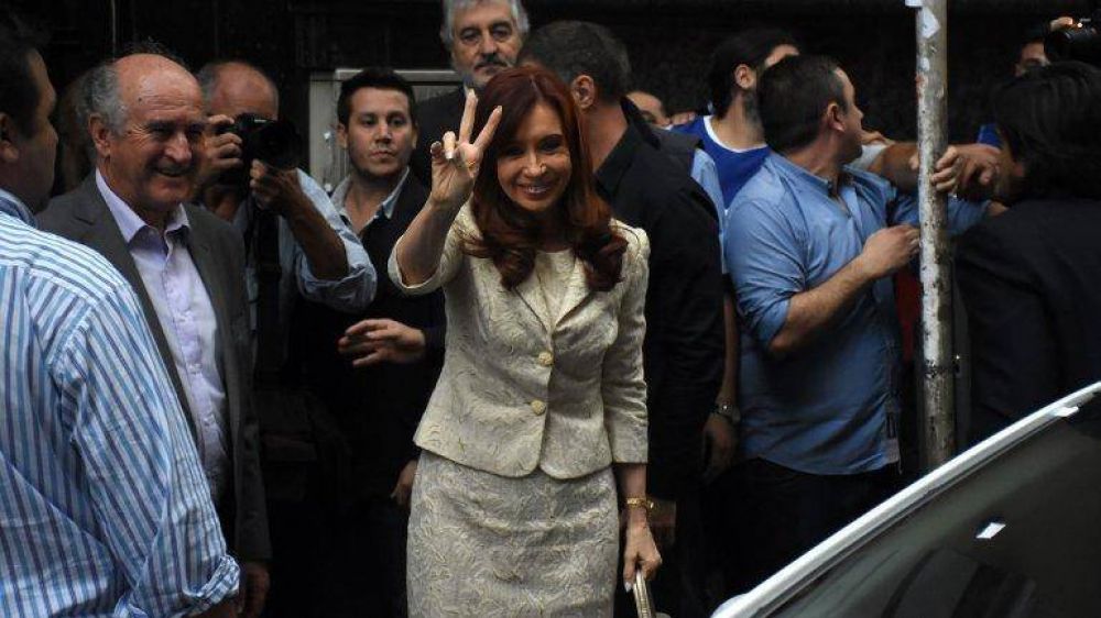 Cristina Kirchner volvi y traz la estrategia para 