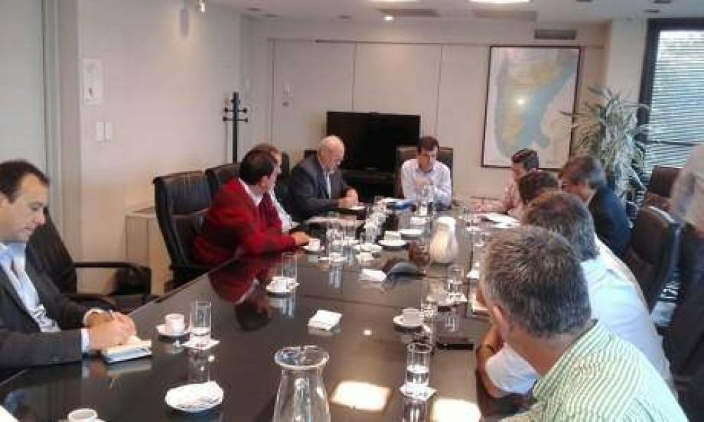 Camuzzi Gas Pampeana present� un anteproyecto de 400 millones de pesos para ampliar el gasoducto