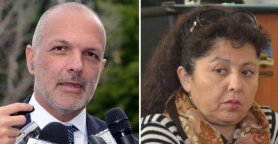 Buzzi y Navarro, los �nicos de Chubut en la lista de unidad del PJ