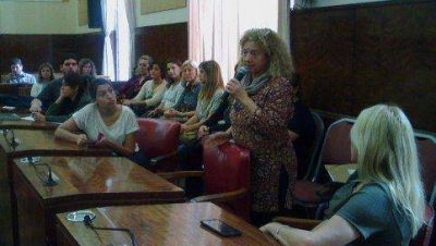 Directoras de secundarias, furiosas con Educaci�n