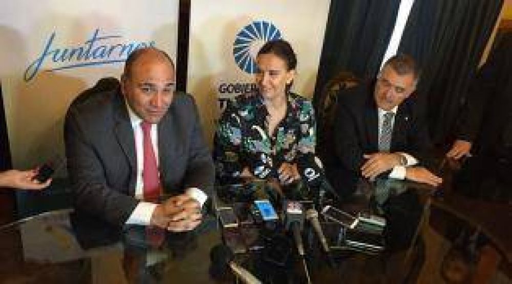 Michetti brome� con Manzur y resalt� el Bicentenario