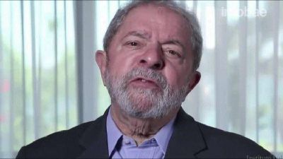 El ex presidente Lula In�cio da Silva todav�a conf�a en que no habr� impeachment