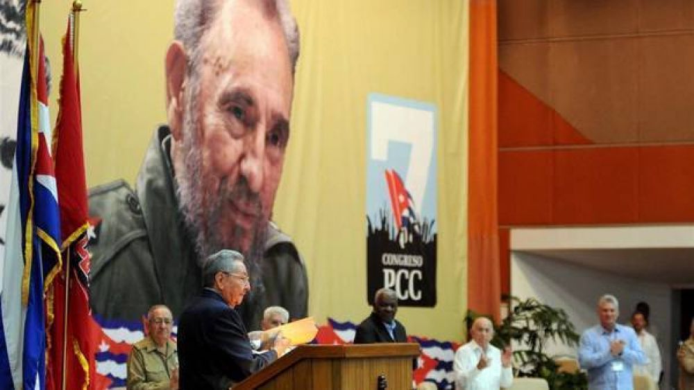 Ral Castro confirm que en dos aos deja el poder en Cuba