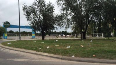 La Provincia limpi� los alrededores del Kempes despu�s del recital de La Renga