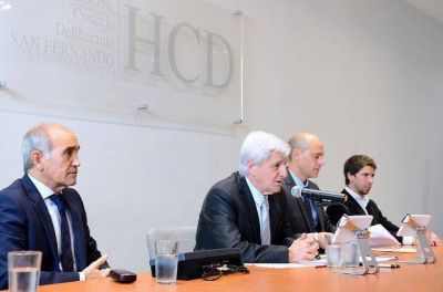Andreotti inaugur� el a�o legislativo con pedidos a Provincia y Naci�n