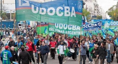Docentes nucleados en UDOCBA anunciaron paro para el 11 de mayo