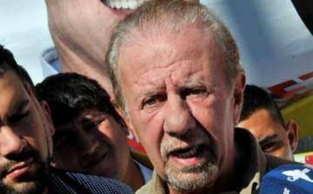 Bertolotto aclar� que se abstuvo en la votaci�n para el aumento de tasas en Avellaneda
