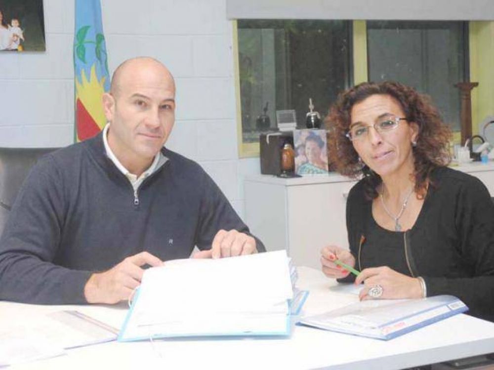 Auditor�a: entregaron informe