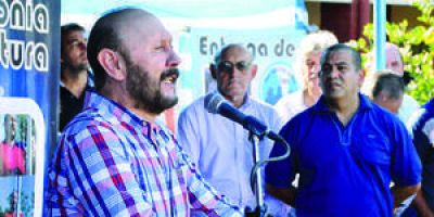 Insfr�n critic� a Macri y habl� de la grieta