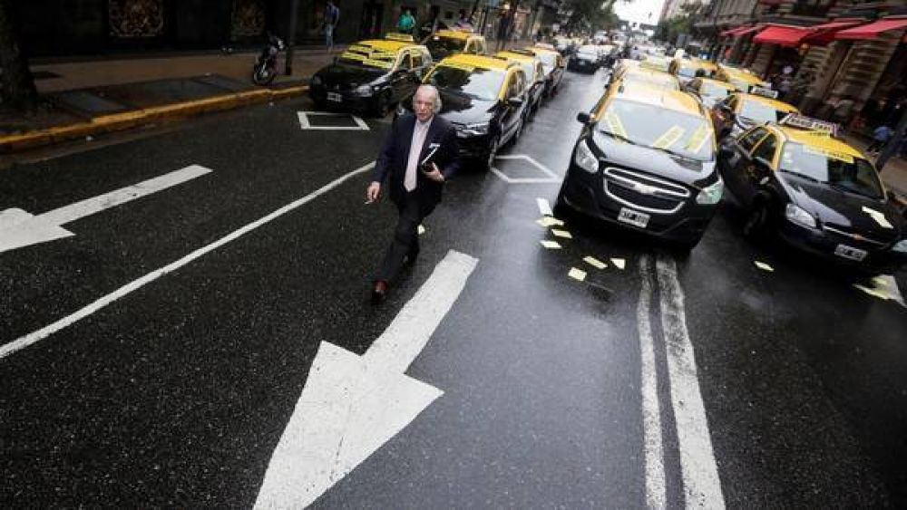 La pol�mica por Uber abri� el debate sobre el transporte