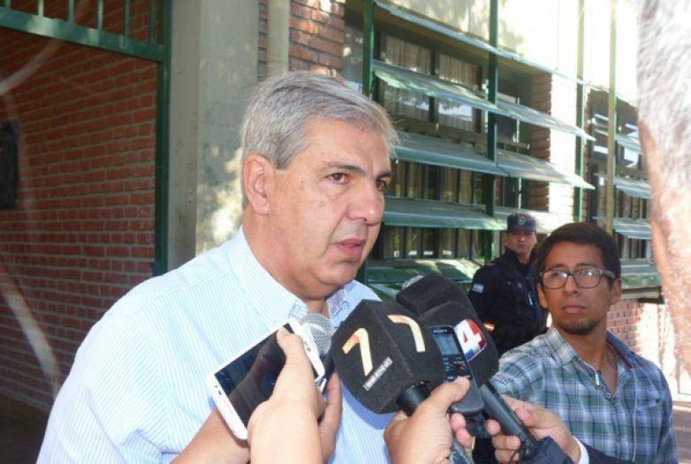 HAQUIM: �TIENE QUE HABER UN PERONISMO DIFERENTE, VINCULADO A LA RENOVACI�N�