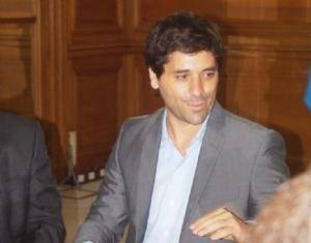 �Parte de las inversiones ir�n para las rutas 5 y 51 que beneficiar�n a Chivilcoy�