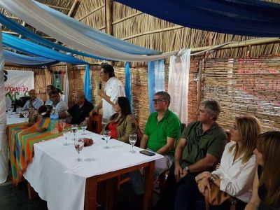 Oscar pide hacer pol�tica con los entes nacionales
