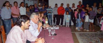 El Intendente Infante se reuni� con vecinos del barrio Industria y anunci� obras