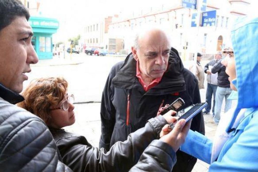 El martes es la primera oferta salarial a SOEM: Giubetich asegur� �no me voy a apartar de la paritaria central�