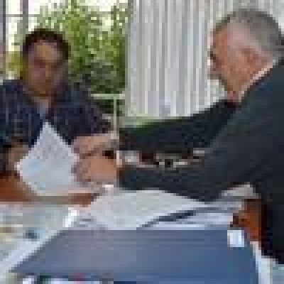 Educaci�n firm� convenio de mantenimiento con Pico Truncado