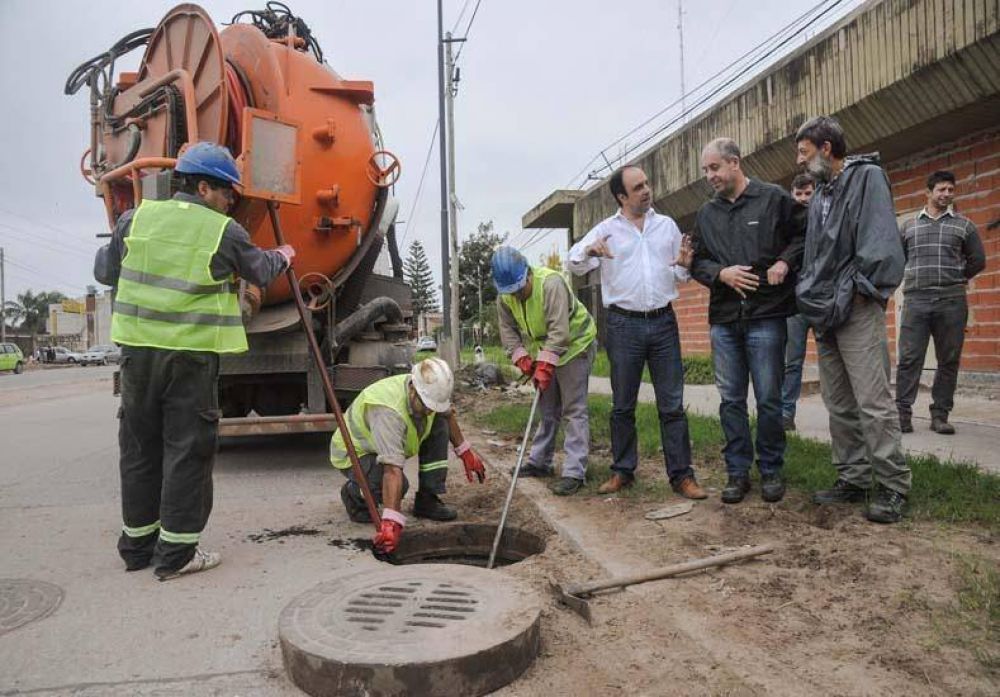 Corral: �En lo que va de abril medimos m�s de 300 mm en algunos pluvi�metros�
