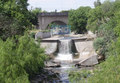Se avizora una posible salvaci�n a los contaminados arroyos entrerrianos