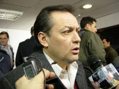 Peralta asegura que Luis Sandez podr�a volver al directorio del IPAUSS
