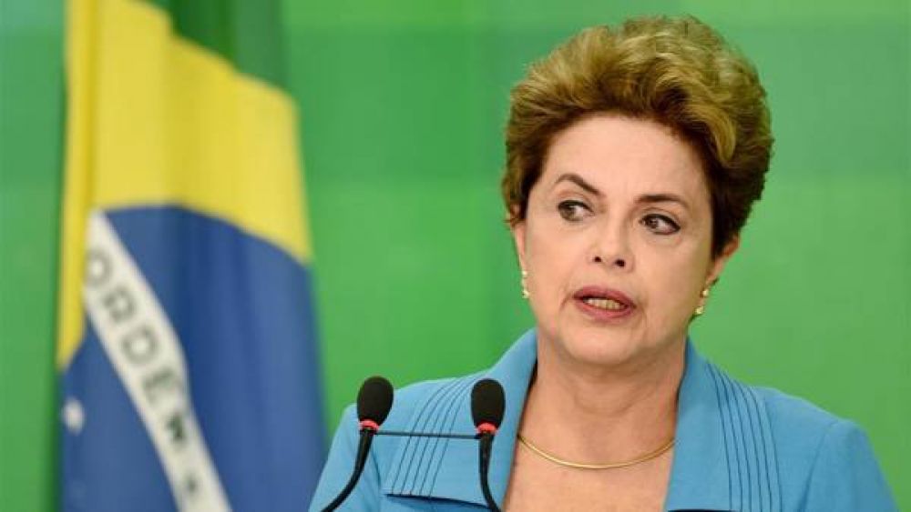Dilma acus� a su vice de �traidor� y dijo que es v�ctima de un golpe
