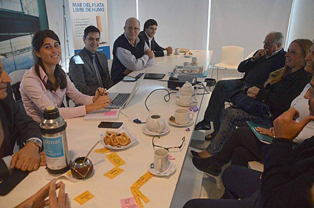 Directivas de RIL presentaron el �tablero de gesti�n� a los integrantes del Ejecutivo comunal