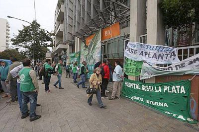 ATE ocup� el Ministerio de Trabajo y denunci� amenazas