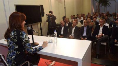 Cristina mapea la provincia y la proyectan en lista de 2017