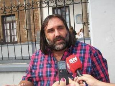 Baradel: �nos reunimos para escuchar lo que est� sucediendo en los distritos�