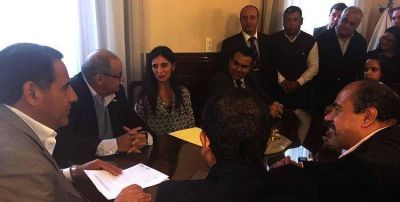 El Gobierno acord� paritarias con el Subsidio de Salud