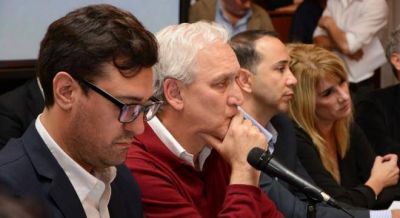 Tras un debate interno, Larreta orden� dar la cara por Time Warp y la oposici�n quiere interpelar a Ocampo