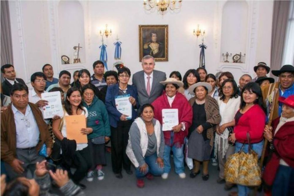 El gobierno de Jujuy promueve la restitucin de tierras a comunidades indgenas