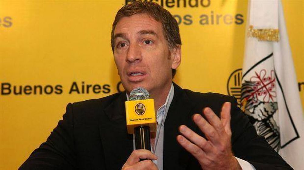 El gobierno porte�o afirma haber aplicado los controles en la fiesta de Costa Salguero
