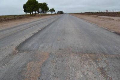 Cerca del 40 % el avance de obras de pavimentaci�n en la ruta provincial n�mero 1 de La Pampa
