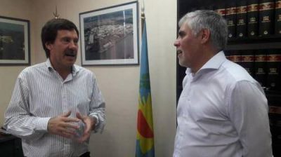 Santill�n visit� al director provincial de Zonas Francas