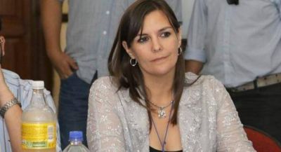 Angelina Lesieux se mostr� a favor de construir un nuevo frente para 2017