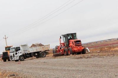 Saneamiento procedi� nuevamente a la limpieza y erradicaci�n de mini basurales sobre la calle Jos� Daniel Garcia