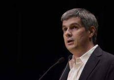 El Gobierno justific� las compras de d�lar futuro como 