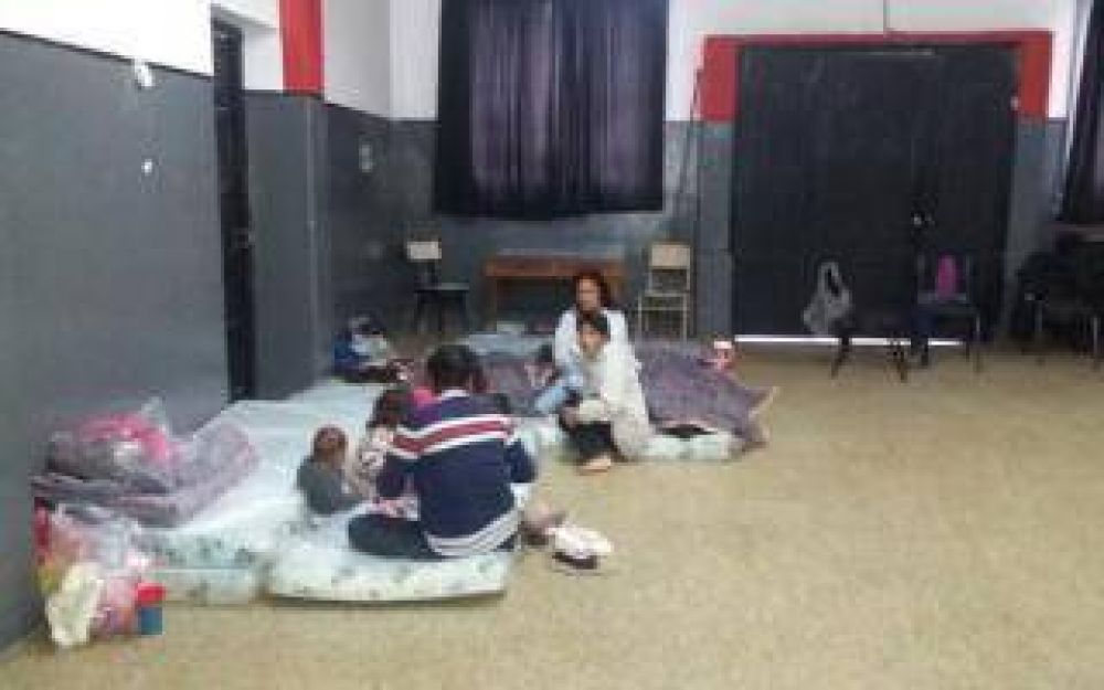 Quilmes: Suman 60 los evacuados en la zona de La Ribera