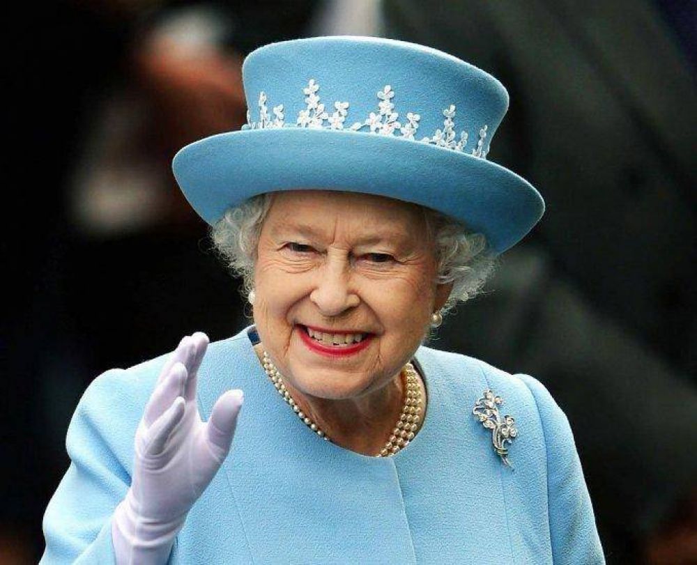 La reina Isabel II cumple 90 a�os sin perder popularidad