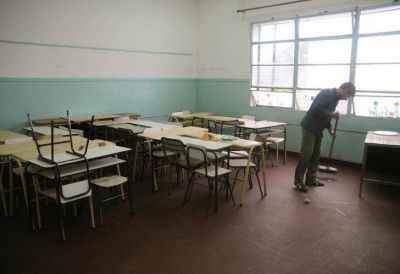 Docentes piden protocolo frente a denuncias